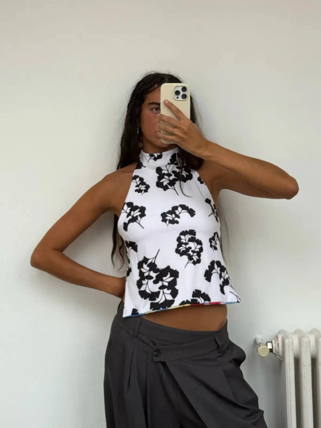 Susmies Blue & White Floral Camelia Reversible Top